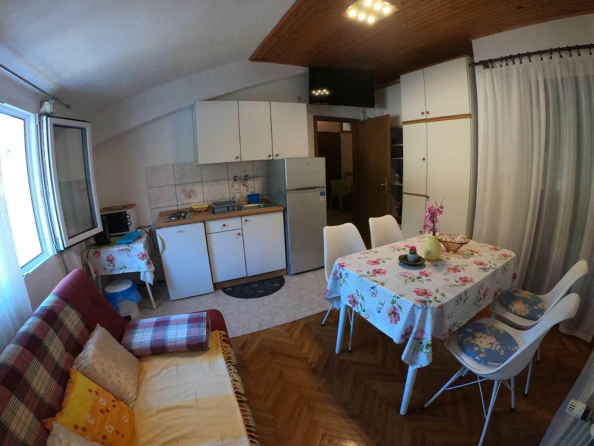 Apartments Malina Tučepi Esterno foto